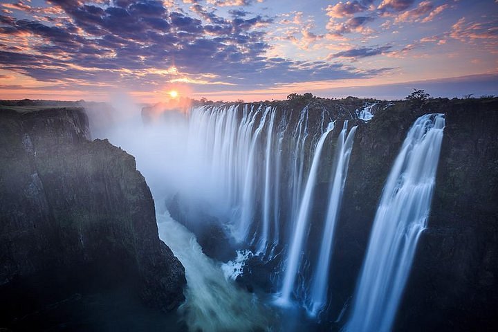 Your Ultimate African Adventure with the Victoria Falls Safari Tour